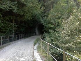 Cesta pro kola místo železnice Ferrovia della Val di Fiemme