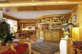 Val di Fiemme a hotel Bellavista s recepcí