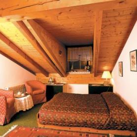 Italský hotel Centro Vacanze Veronza - pokoj