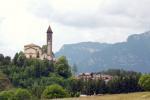 Castello di Fiemme - kostel a část obce
