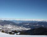 Zimní výhled z vrcholku Alpe Cermis